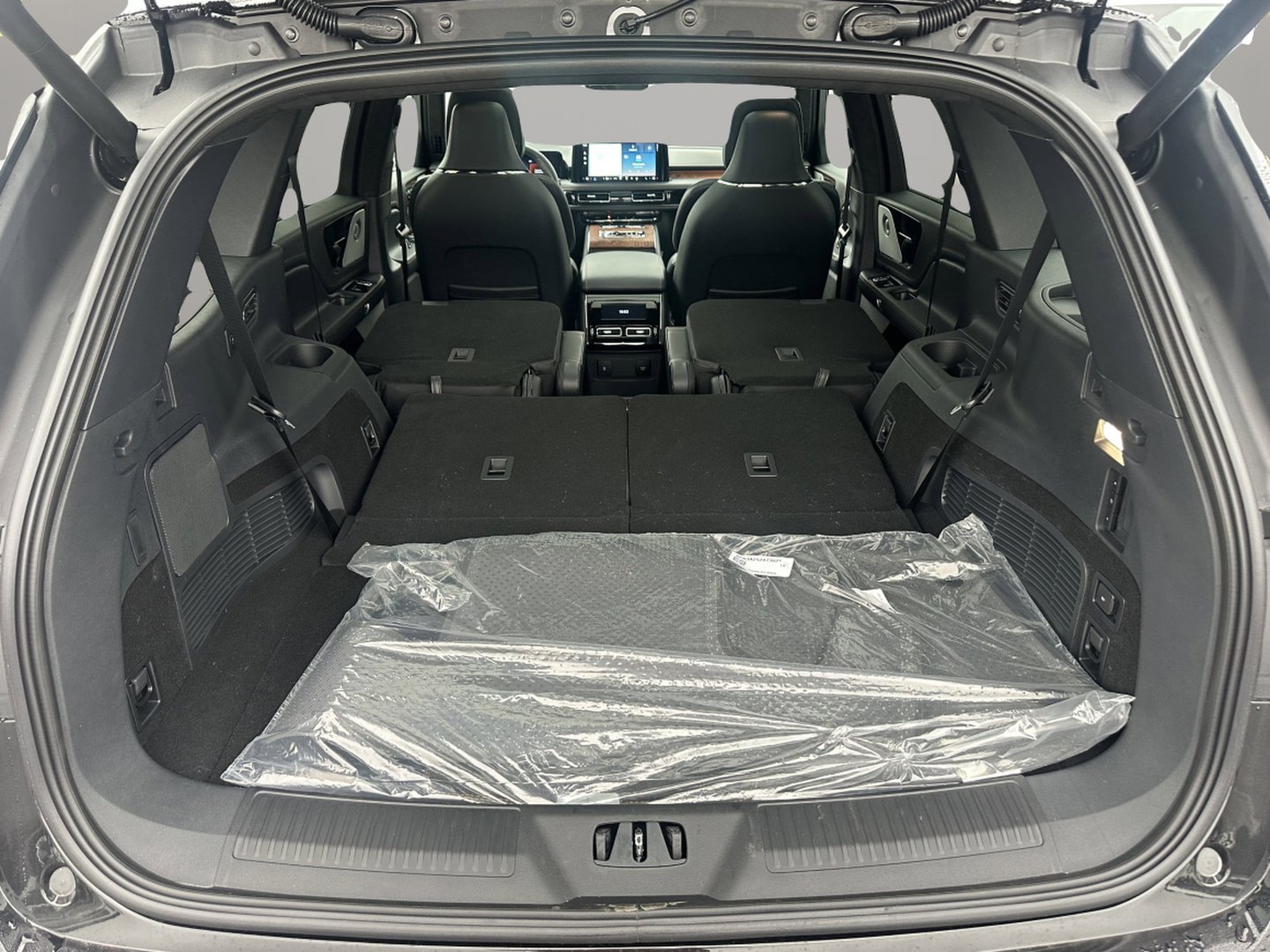 New 2025 Lincoln Aviator Black Label image 7