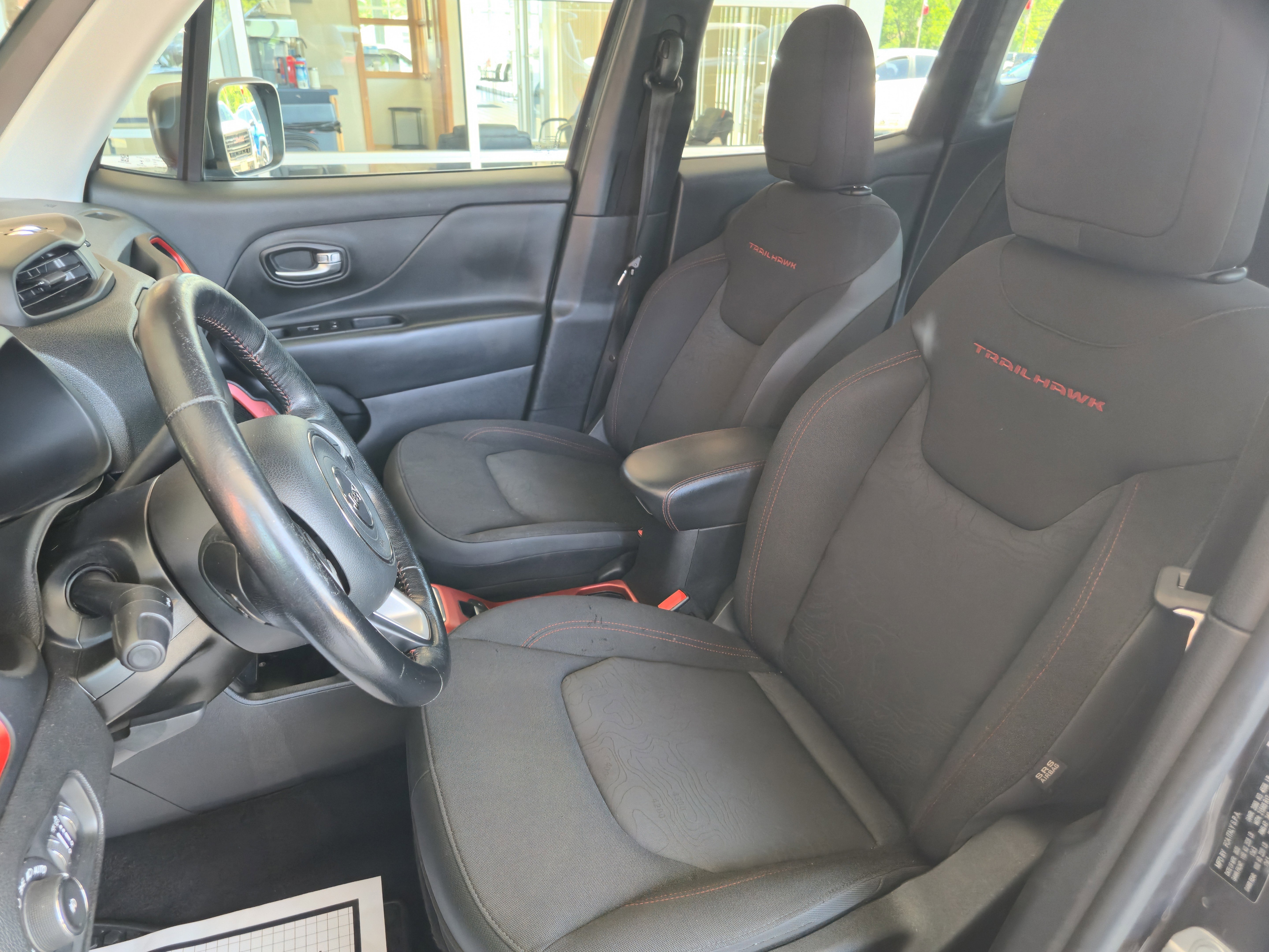 Used 2020 Jeep Renegade Trailhawk w/ Cold Weather Group AWD/4WD image 9