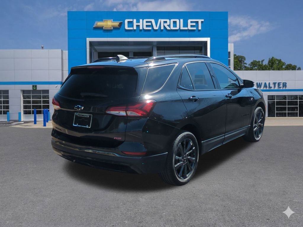Used 2023 Chevrolet Equinox RS w/ RS Leather Package image 6