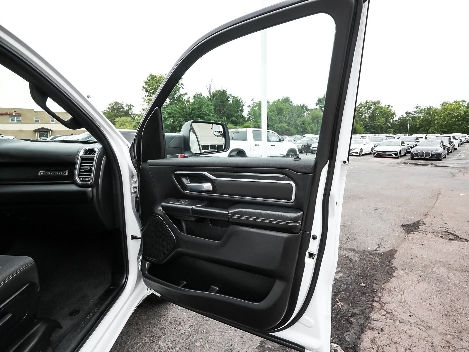 Used 2025 RAM 1500 Big Horn AWD/4WD image 15