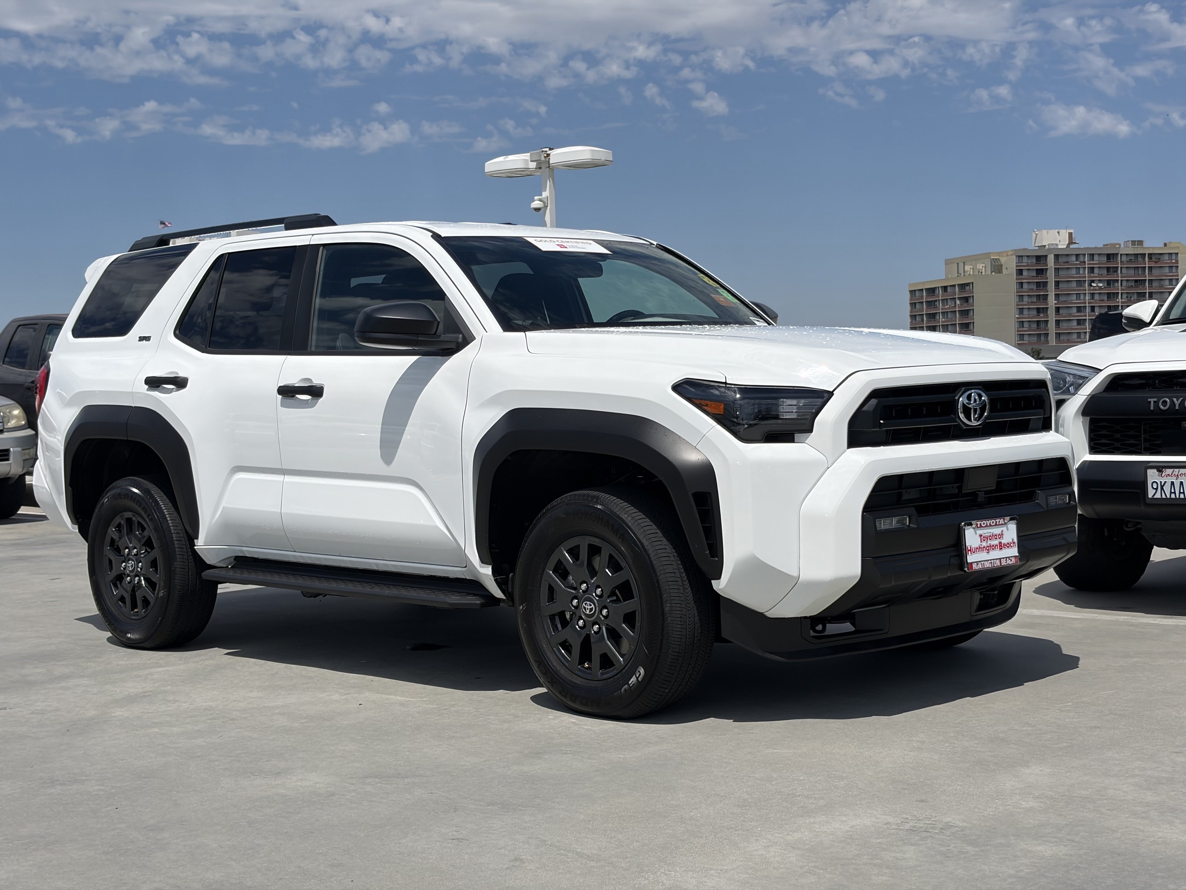 Certified 2025 Toyota 4Runner SR5 AWD/4WD image 2