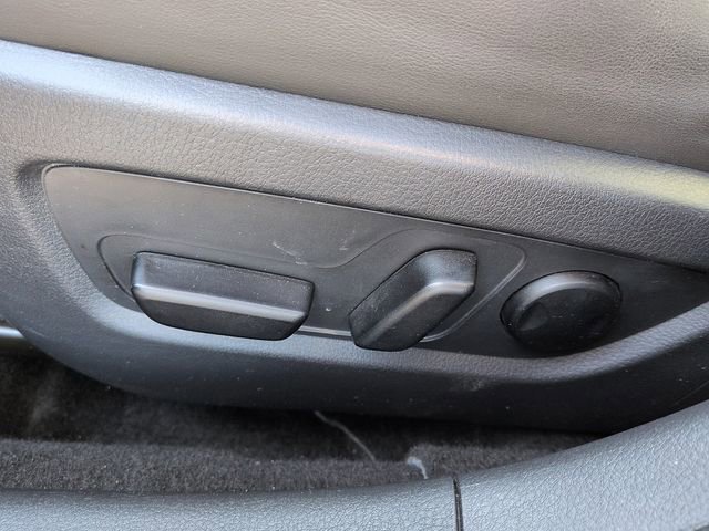 Used 2025 MAZDA CX-30 AWD 2.5 S w/ Preferred Package image 16