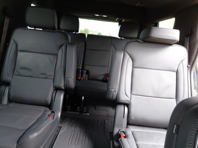 Used 2023 GMC Yukon Denali image 31