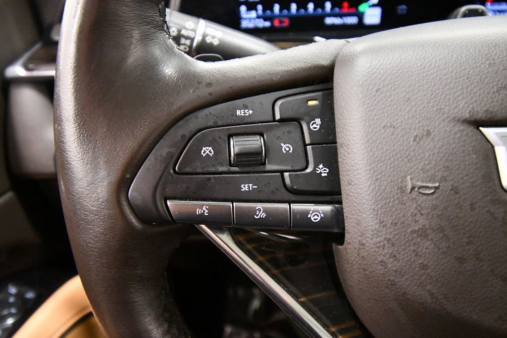 Used 2022 Cadillac Escalade Sport w/ Touring Package image 23