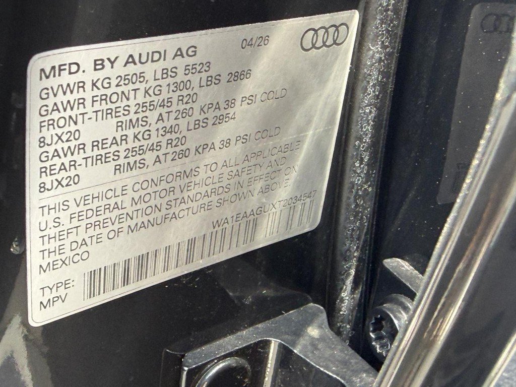 Used 2026 Audi Q5 Premium Plus w/ Premium Plus AWD/4WD image 13