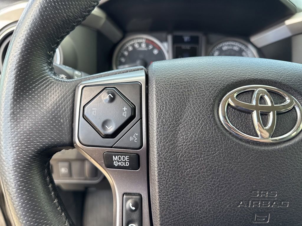 Used 2021 Toyota Tacoma SR5 AWD/4WD image 15
