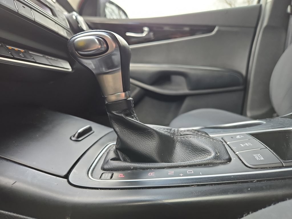 Certified 2019 Kia Sorento AWD w/ LX Convenience Package image 29