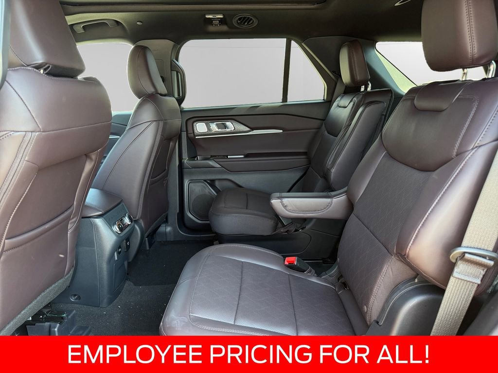 New 2026 Ford Explorer Platinum RWD image 15