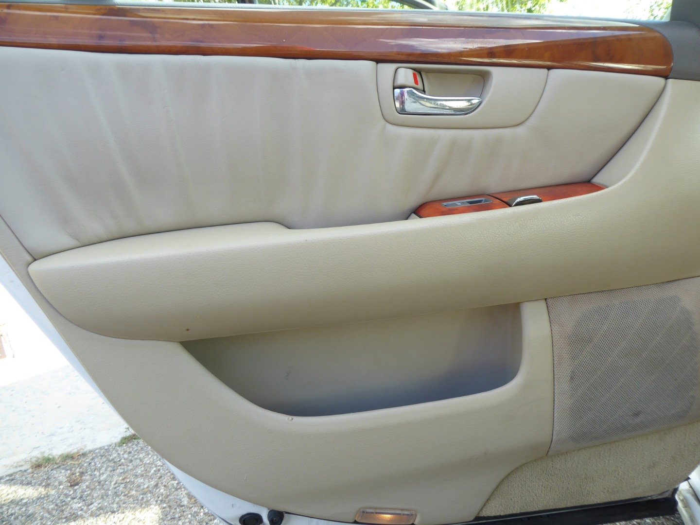 Used 2001 Lexus LS 430 image 19