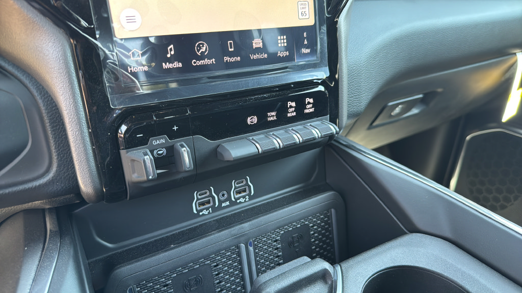 New 2026 RAM 3500 Laramie w/ Night Edition AWD/4WD image 23
