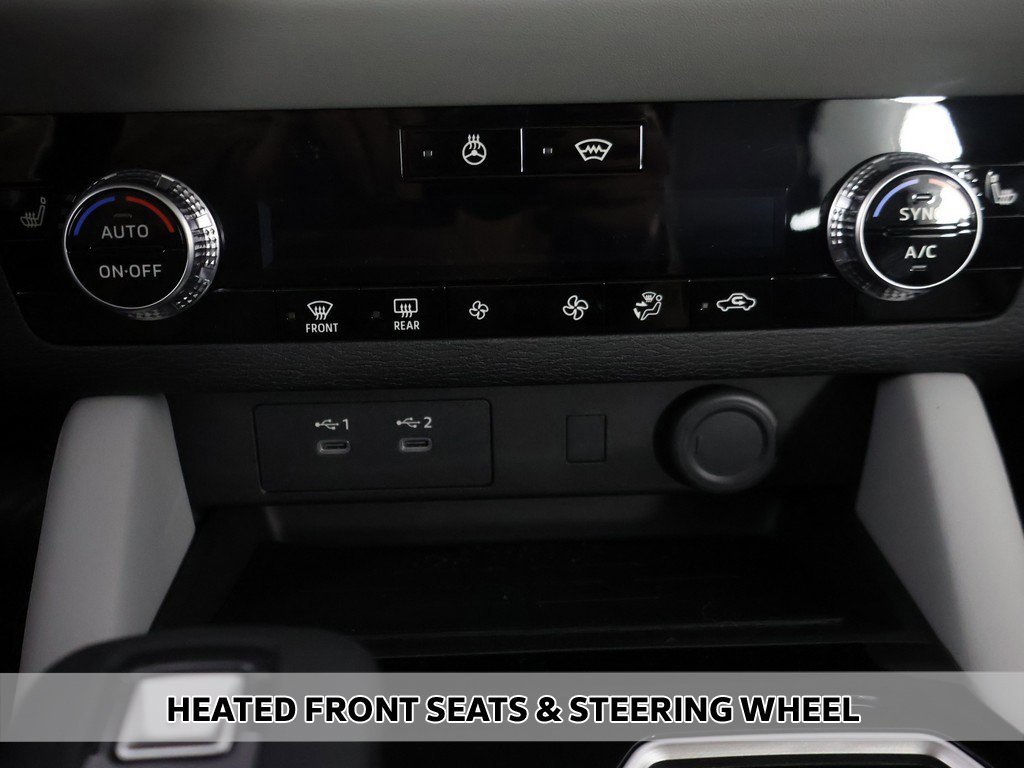 New 2026 Mitsubishi Outlander SE image 9