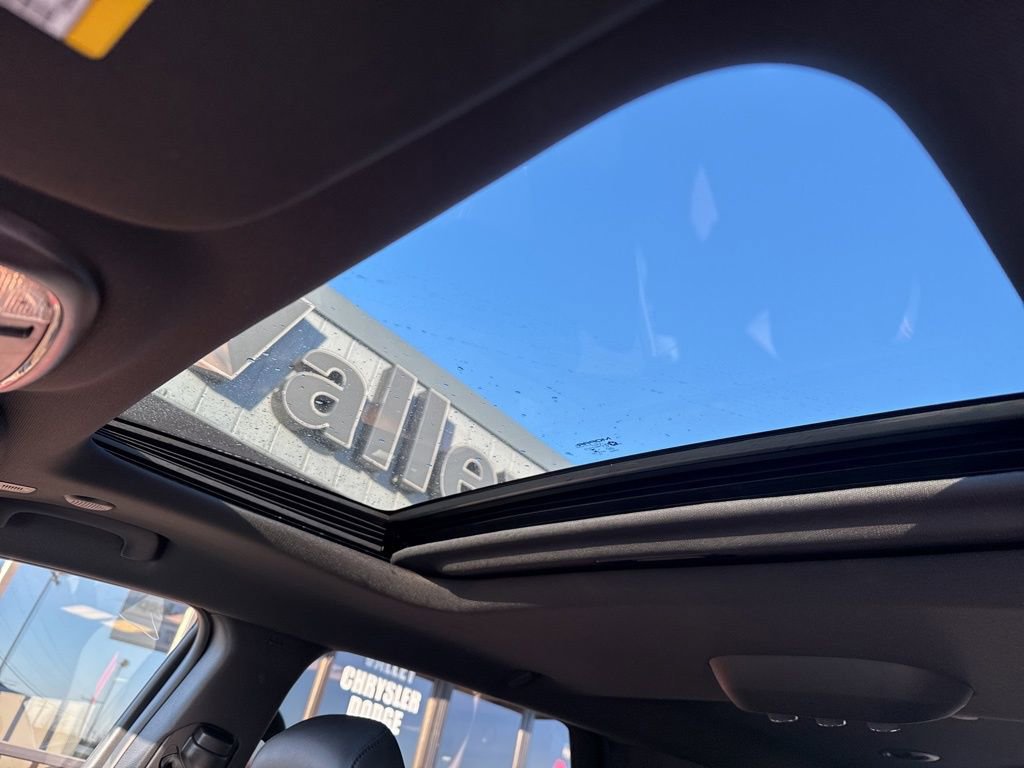 New 2026 Dodge Durango GT w/ Tow 'N Go Package image 4