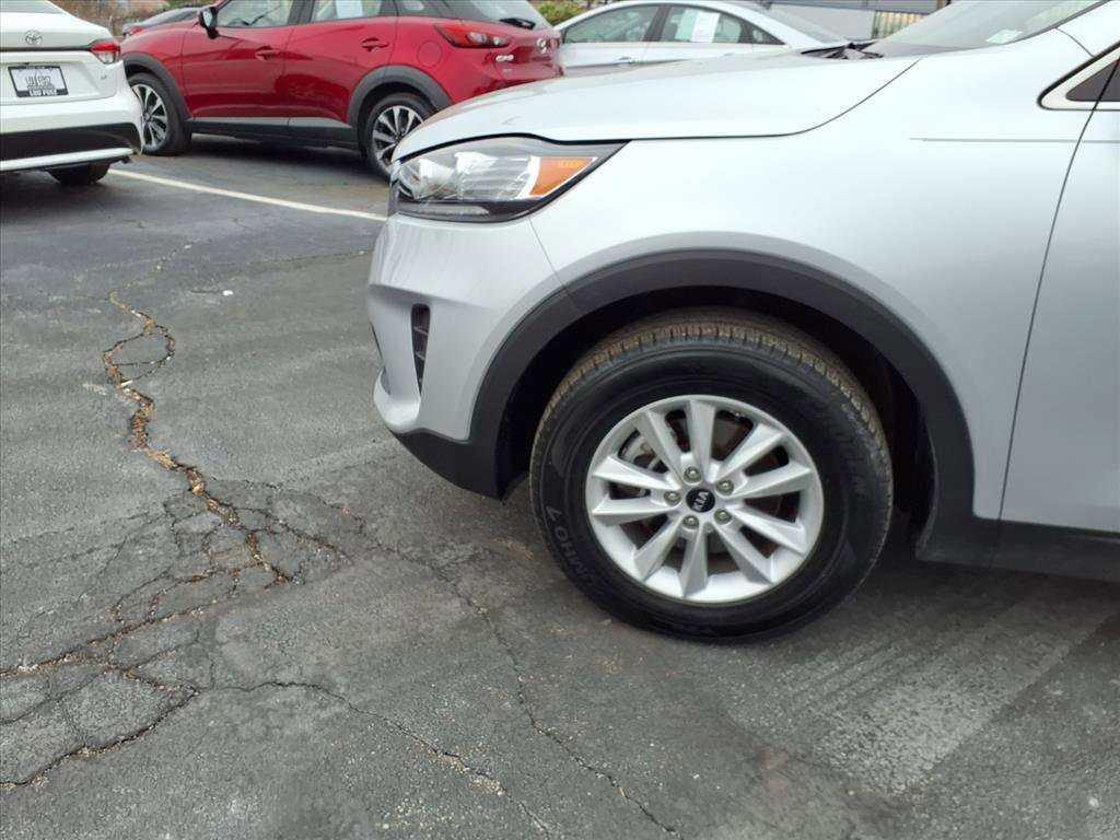 Used 2019 Kia Sorento L image 17