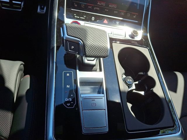 New 2026 Audi SQ8 Prestige AWD/4WD image 11