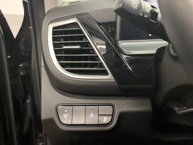 Certified 2024 Kia Seltos S image 21