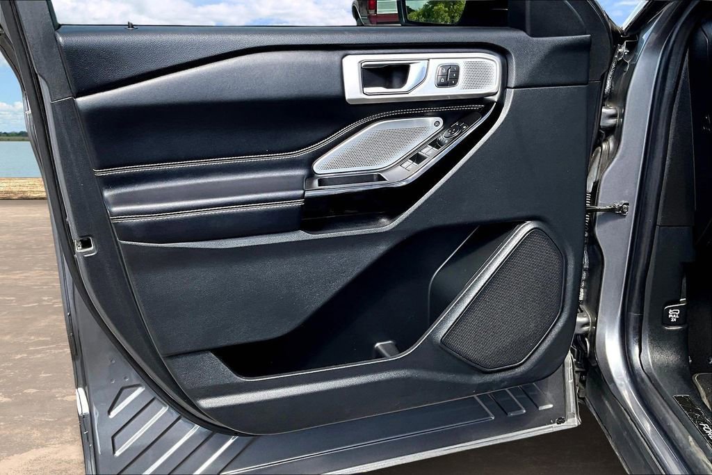 Used 2021 Ford Explorer ST w/ Equipment Group 401A image 22