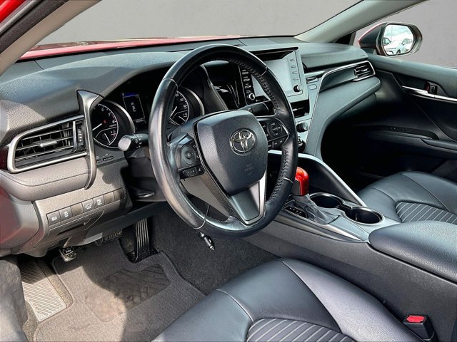 Used 2021 Toyota Camry SE FWD image 14