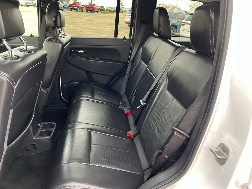 Used 2012 Jeep Liberty Sport image 23