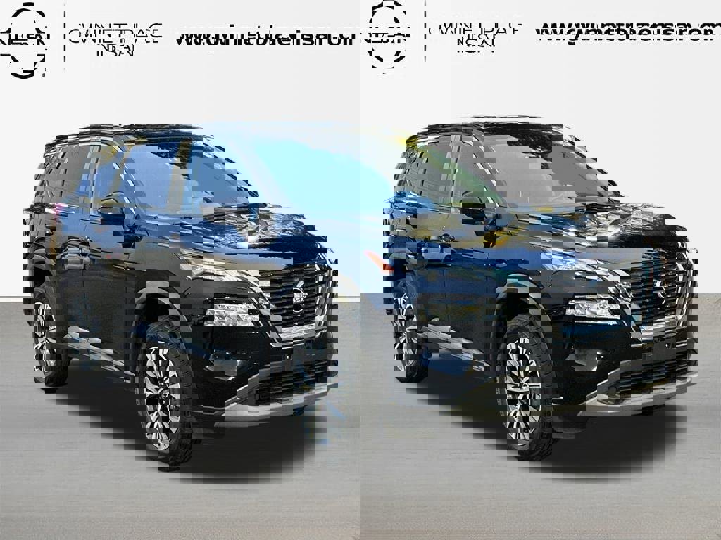 Used 2023 Nissan Rogue SV image 3