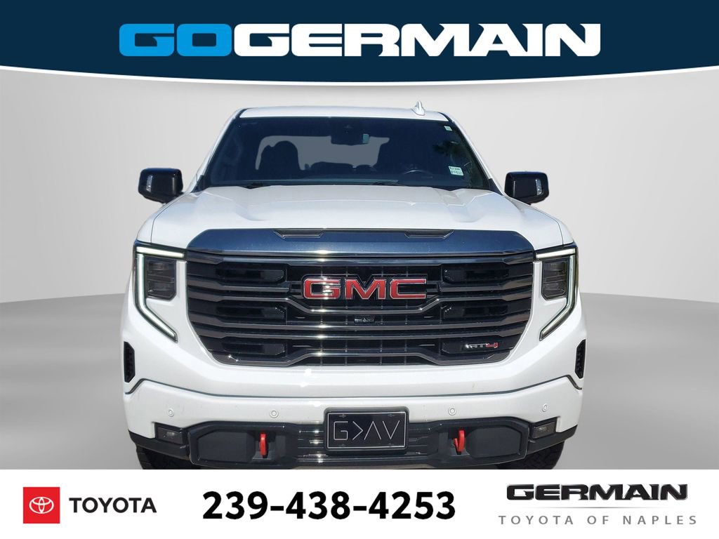 Used 2023 GMC Sierra 1500 AT4 image 2