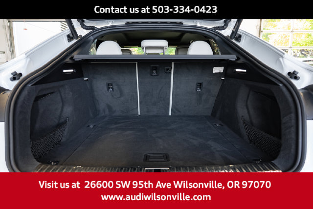 Used 2024 Audi Q8 e-tron Premium Plus w/ Premium Plus Package AWD/4WD image 8