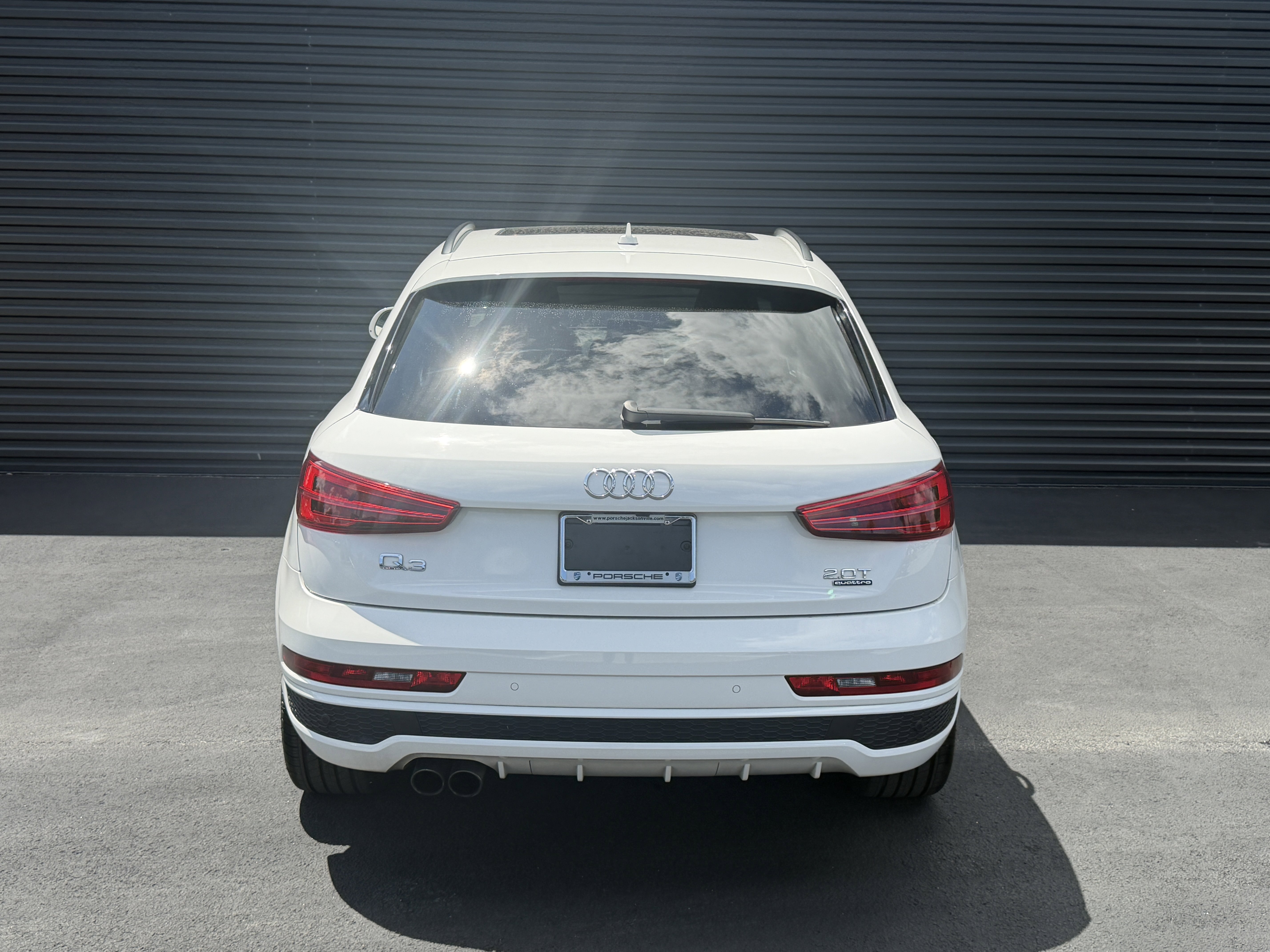 Used 2018 Audi Q3 2.0T Premium Plus AWD/4WD image 17