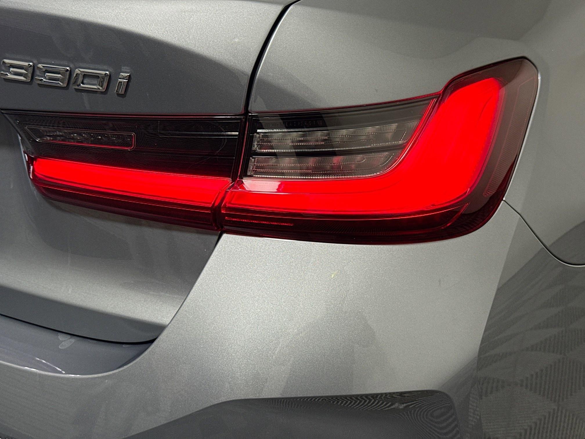 Used 2025 BMW 330i Sedan image 31