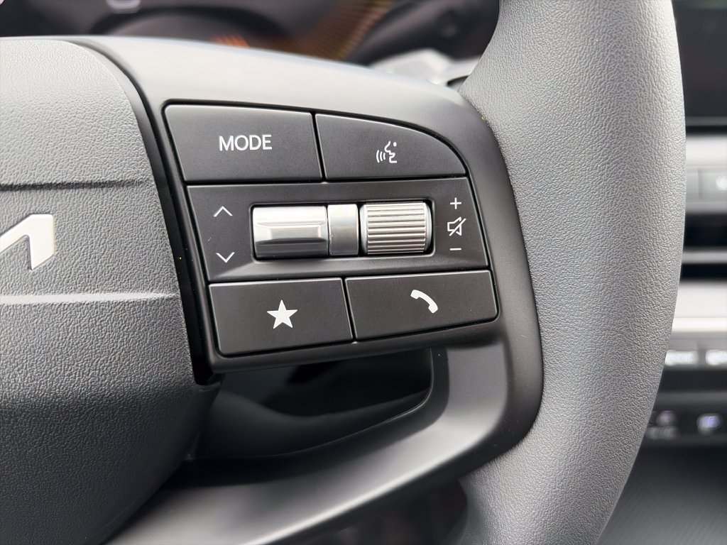 New 2026 Kia K4 FWD image 12