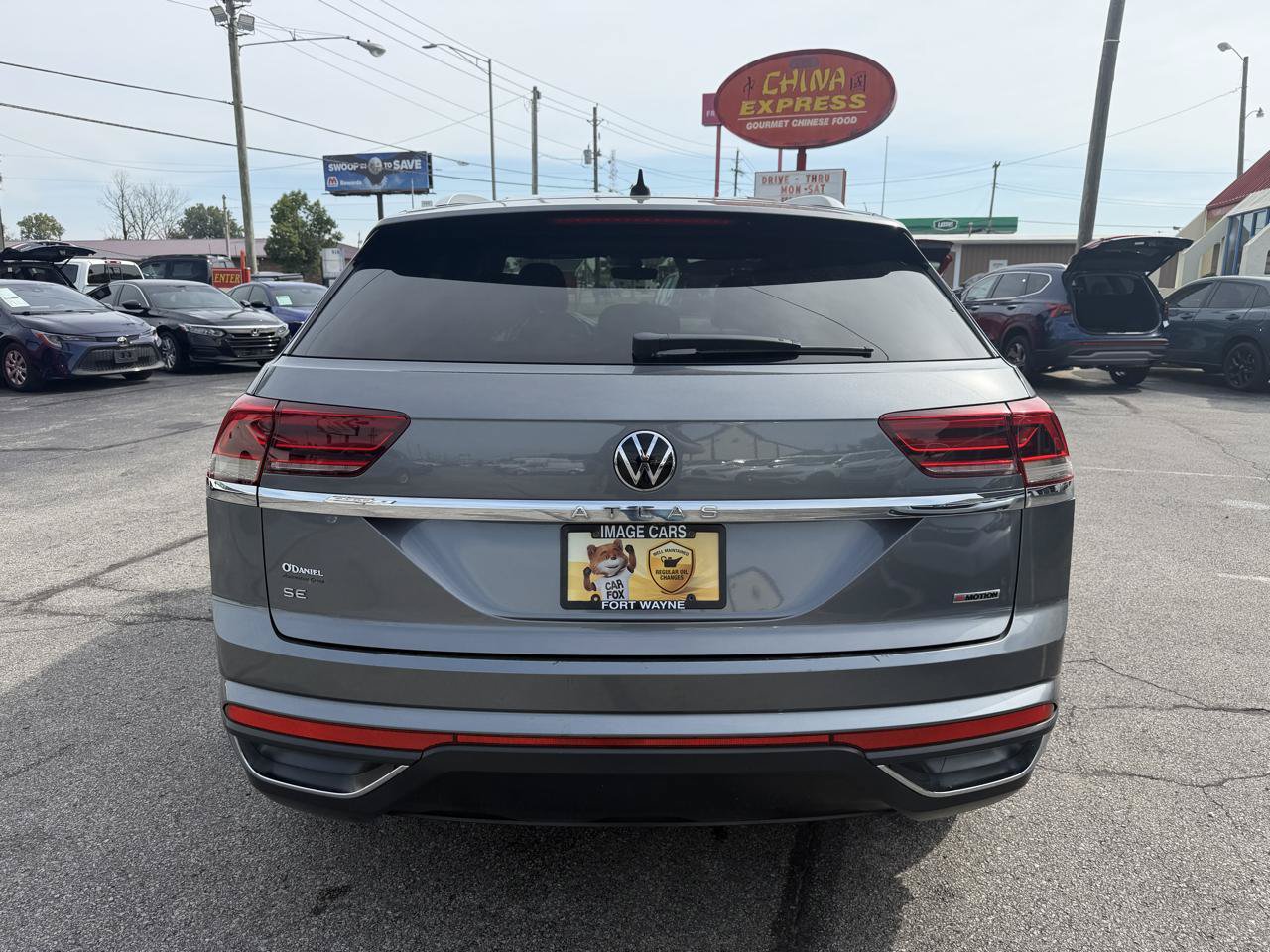 Used 2020 Volkswagen Atlas Cross Sport SE AWD/4WD image 7