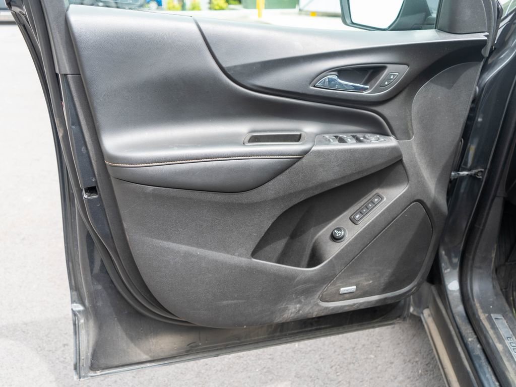 Used 2019 Chevrolet Equinox Premier w/ Premier True North Edition AWD/4WD image 26