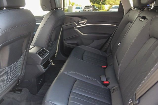 Certified 2023 Audi e-tron Premium w/ Convenience Plus Package image 17
