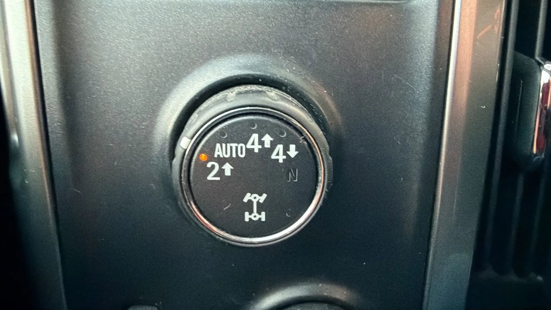 Used 2017 Chevrolet Silverado 1500 LT w/ LPO, Black Pack image 25