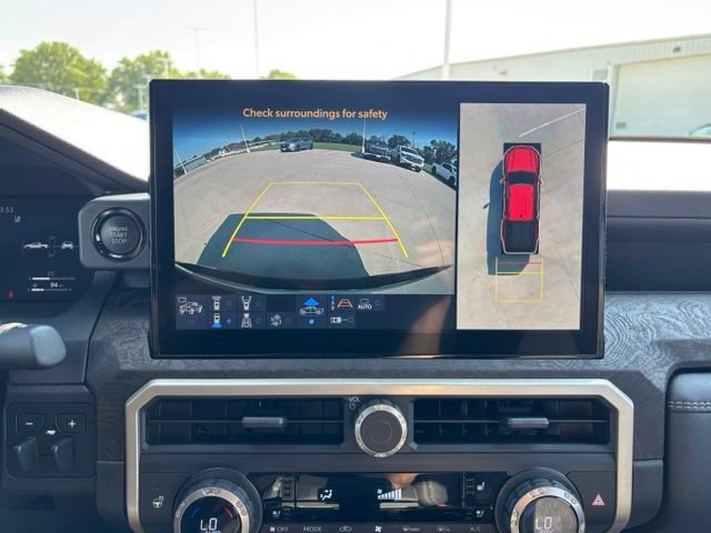 Used 2024 Toyota Tacoma Limited w/ Limited Package (LT) AWD/4WD image 14