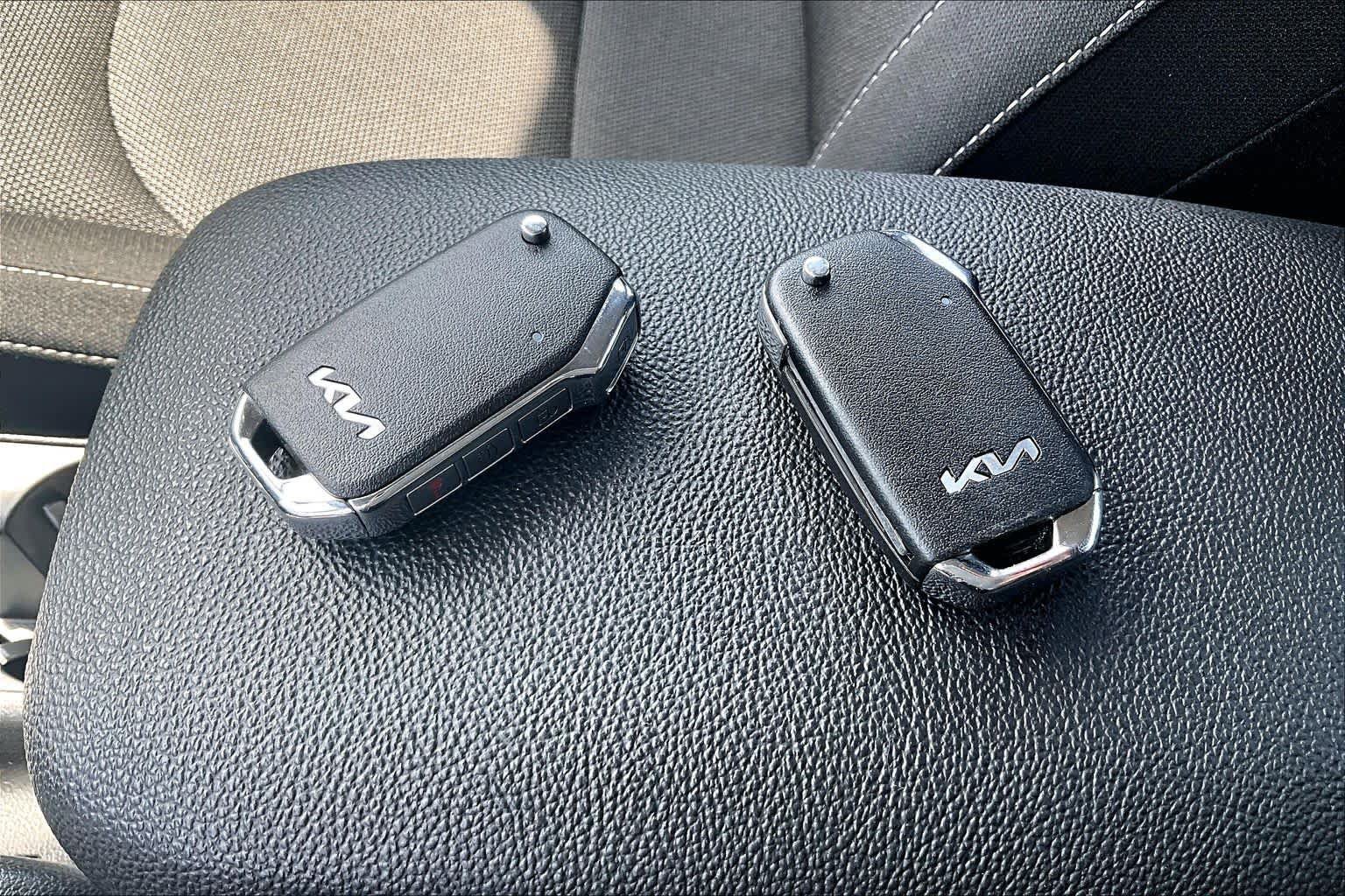 Used 2024 Kia Forte LXS w/ LXS Technology Package FWD image 15