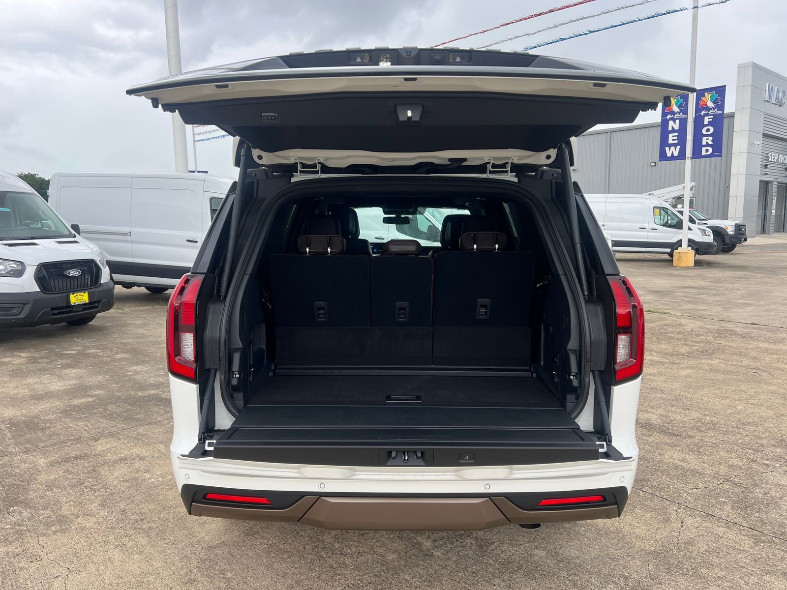 New 2026 Ford Expedition King Ranch AWD/4WD image 15