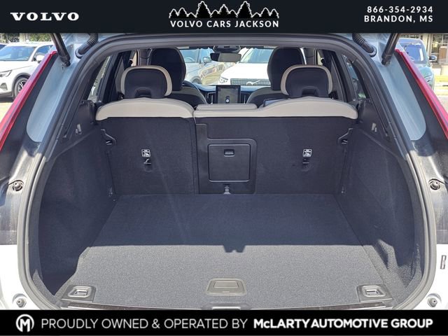 New 2026 Volvo XC60 B5 Plus w/ Protection Package Premier image 25