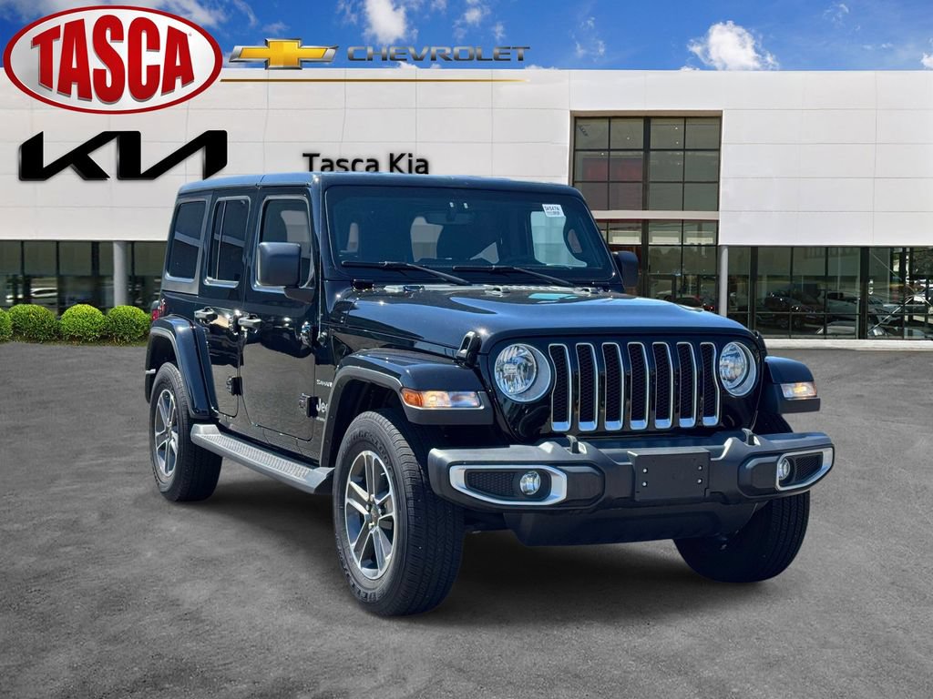 Used 2023 Jeep Wrangler Unlimited Sahara w/ Cold Weather Group AWD/4WD image 1