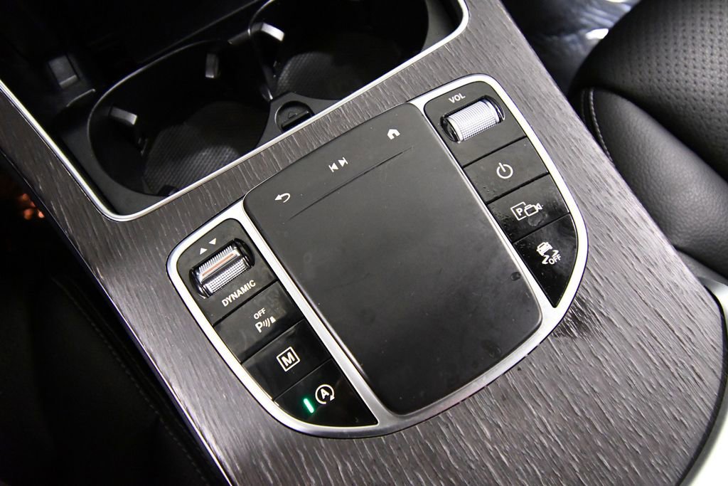 Used 2022 Mercedes-Benz GLC 300 4MATIC image 27