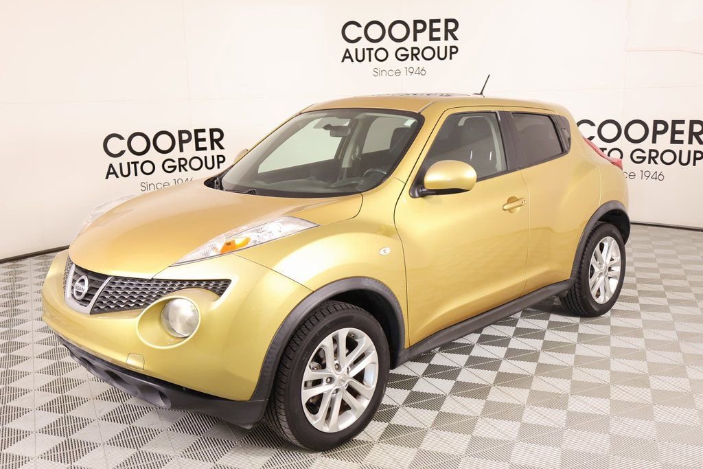Used 2013 Nissan Juke SV image 8