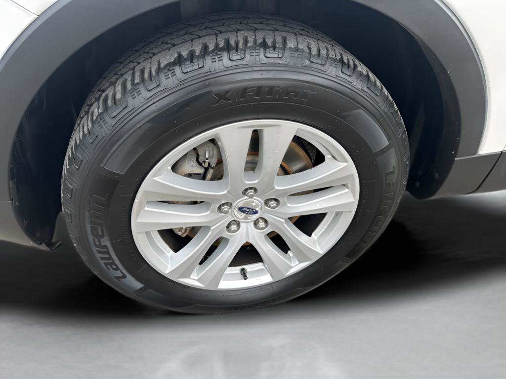 Used 2018 Ford Explorer XLT w/ Equipment Group 202A image 1