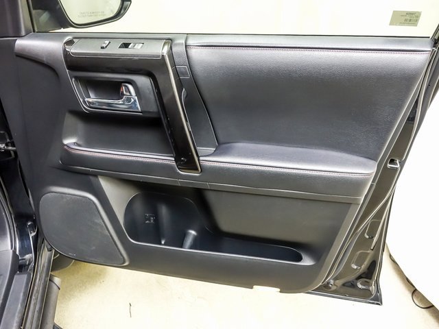 Certified 2020 Toyota 4Runner TRD Off-Road Premium w/ Moonroof Package image 27