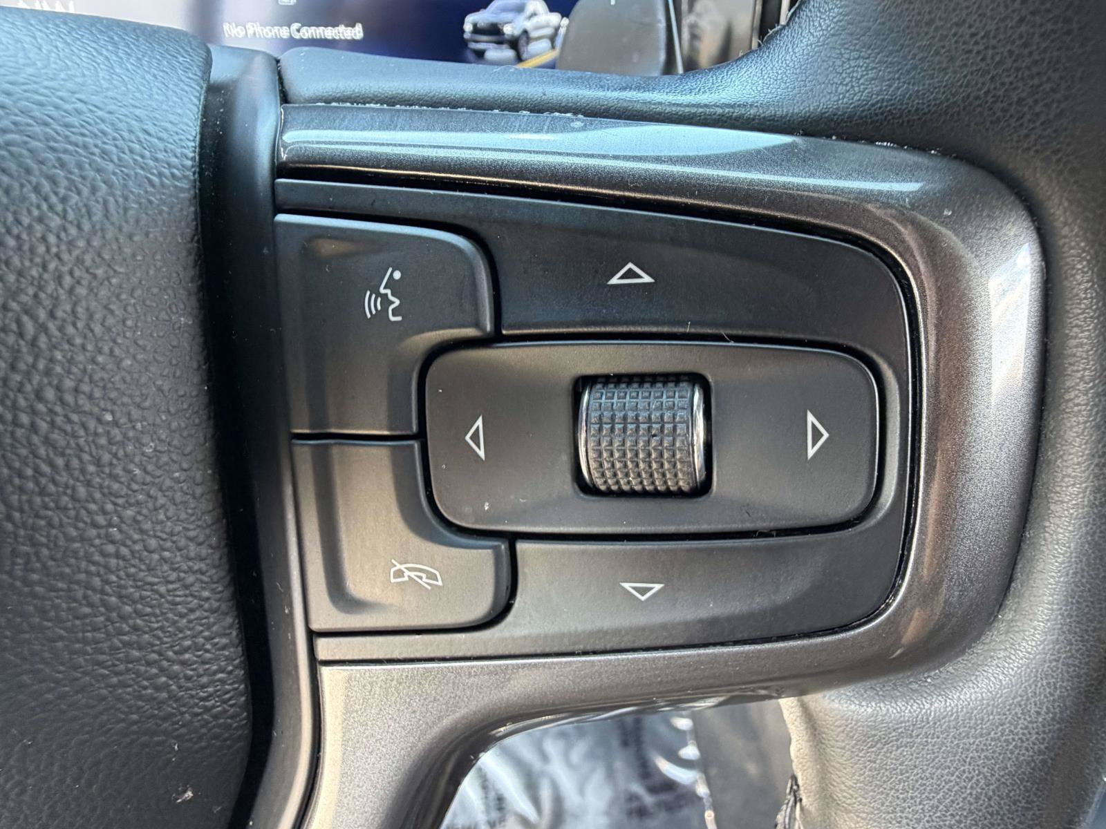 Used 2023 Chevrolet Silverado 1500 ZR2 w/ Technology Package AWD/4WD image 16
