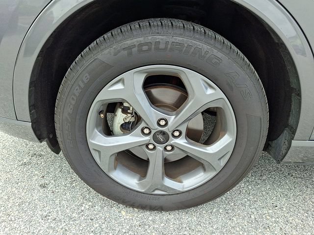 Certified 2024 Ford Escape ST-Line AWD/4WD image 36