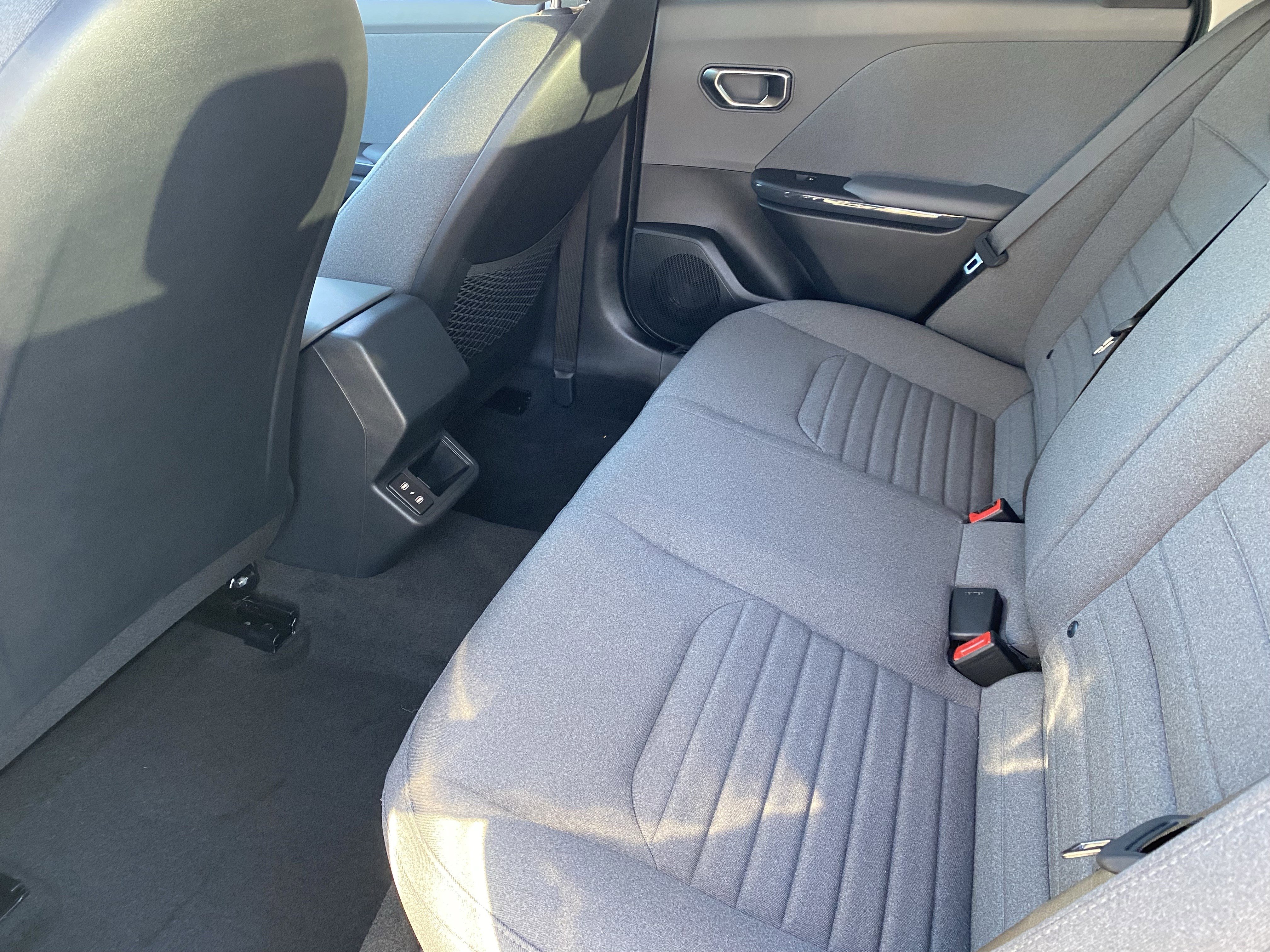 New 2025 Kia K4 EX image 15