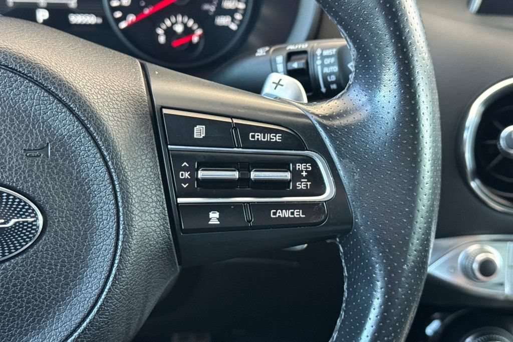 Used 2021 Kia Stinger GT1 RWD image 29