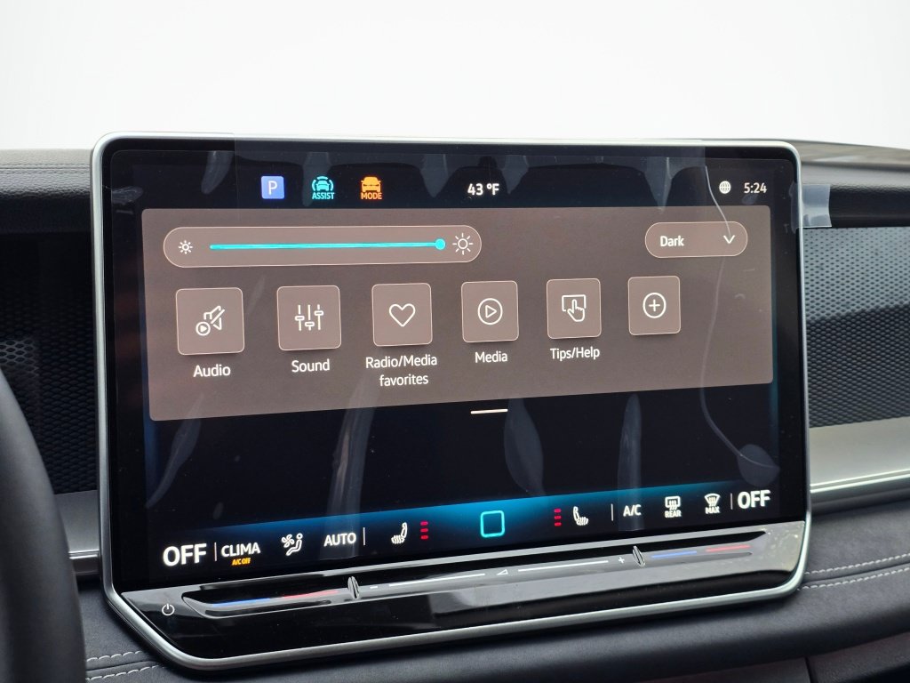 New 2026 Volkswagen Tiguan SE AWD/4WD image 25