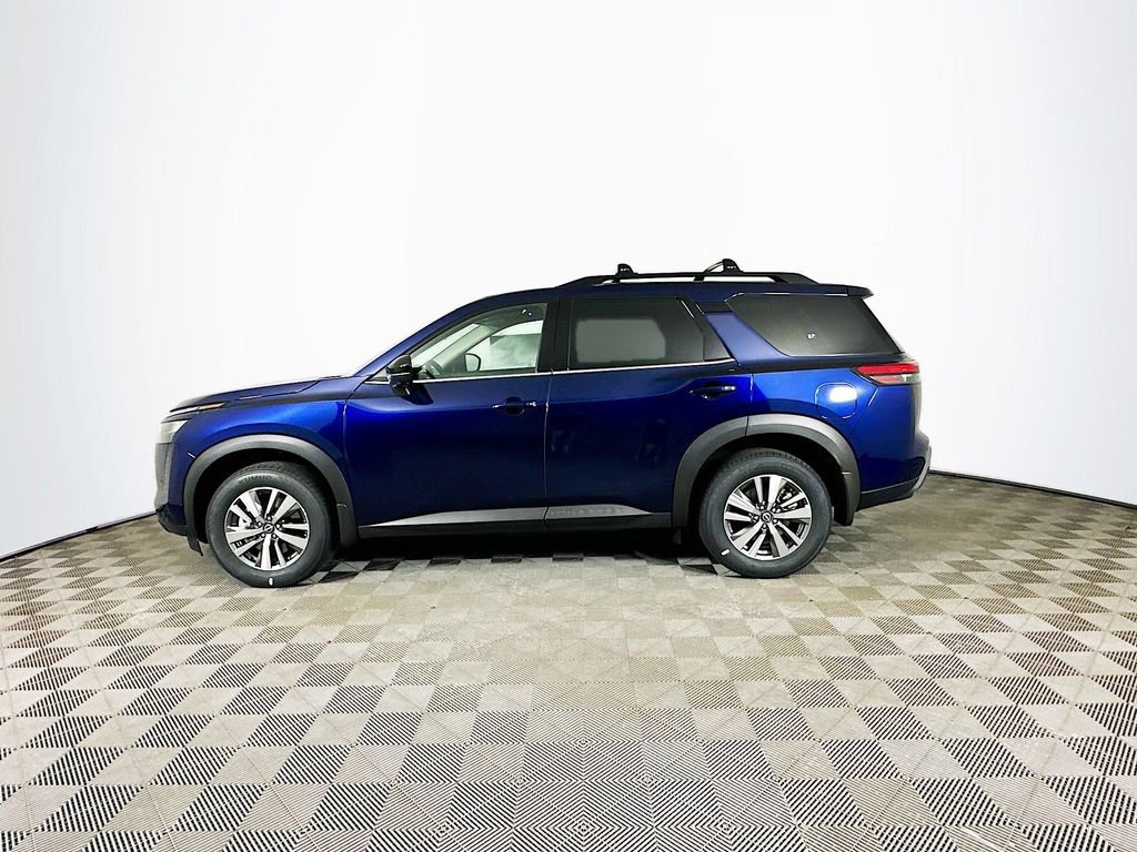 New 2026 Nissan Pathfinder SL image 6