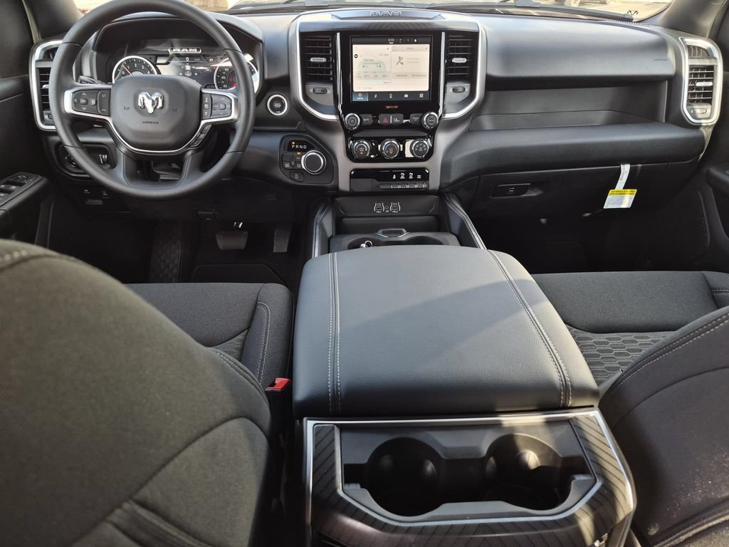 New 2026 RAM 1500 Express AWD/4WD image 20