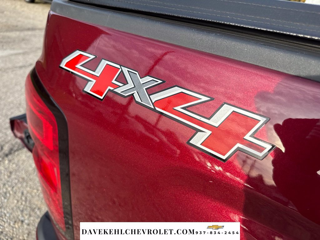 Used 2015 Chevrolet Silverado 1500 High Country w/ High Country Premium Package AWD/4WD image 41