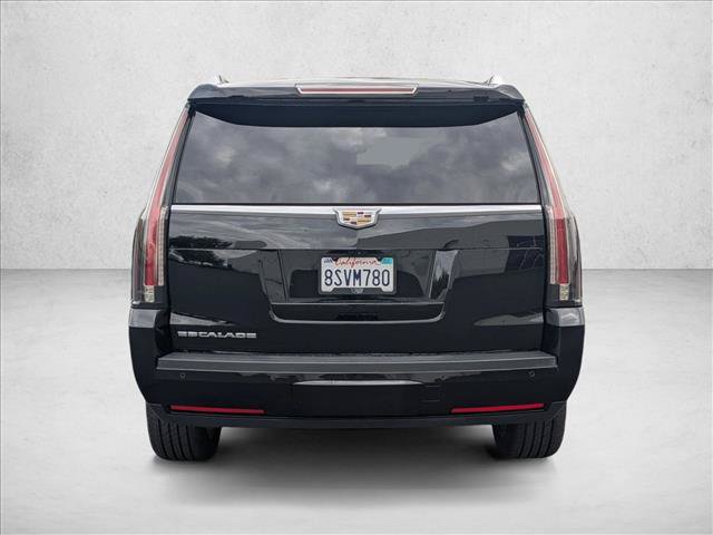 Used 2020 Cadillac Escalade Premium Luxury AWD/4WD image 7